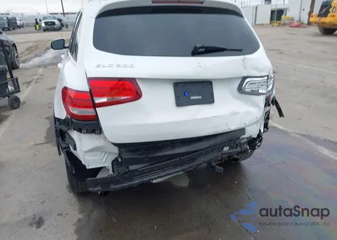 2019 Mercedes-Benz Glc 300 из США, поврежденный, VIN WDC0G4JB7KV142252